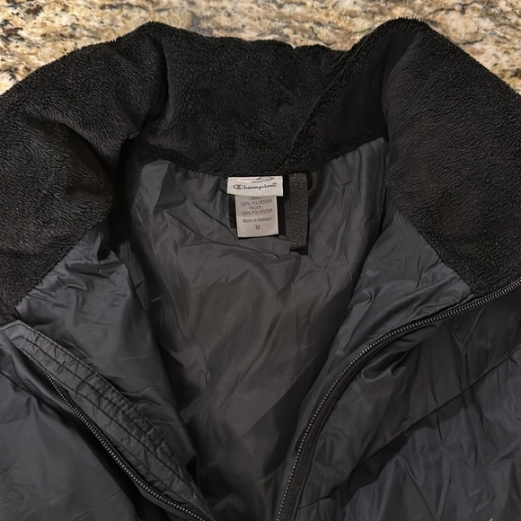 Champion Black Puffer Vest; Zipperr Pockets, S Med, EUC - Picture 2 of 6